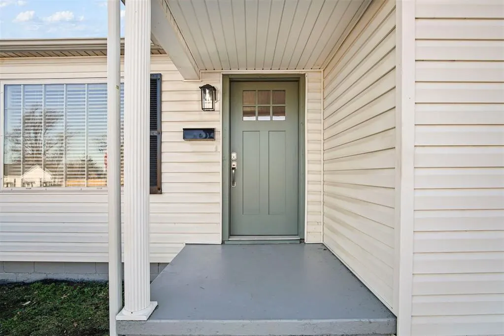 Photo 4 — 29 E Midland Street, Shawnee, OK 74804