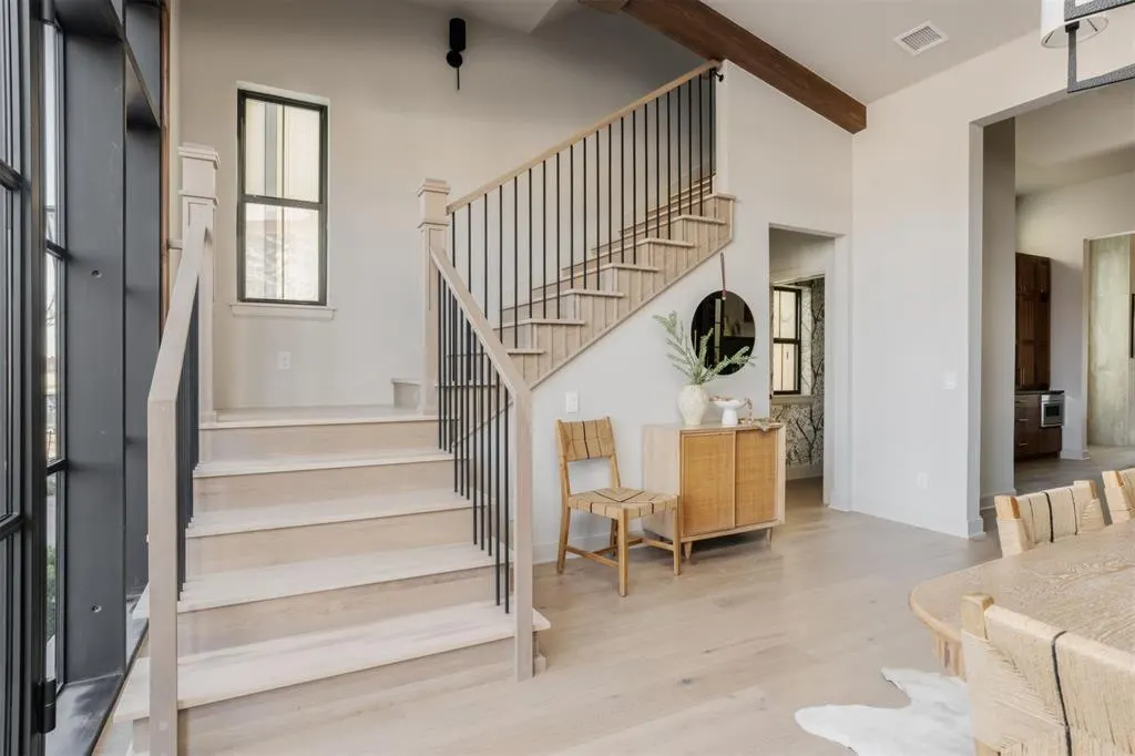 Photo 17 — 326 SW 13th Street, Oklahoma City, OK 73109