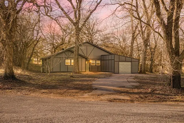 Front exterior — 3357 Elizabeth Street, Choctaw, OK 73020