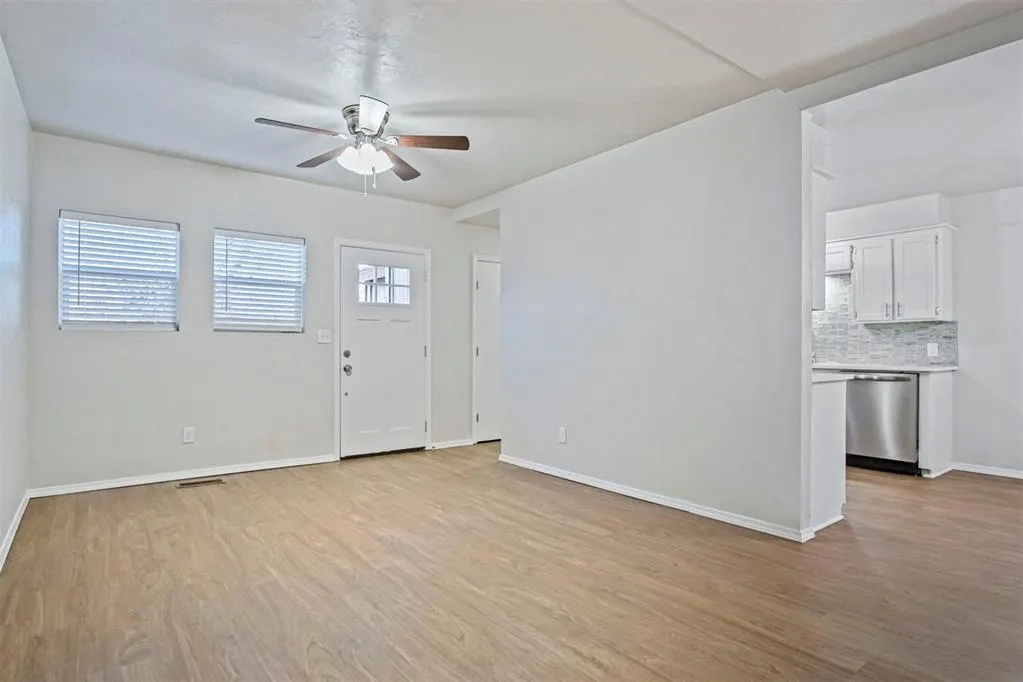 Photo 7 — 3357 Elizabeth Street, Choctaw, OK 73020