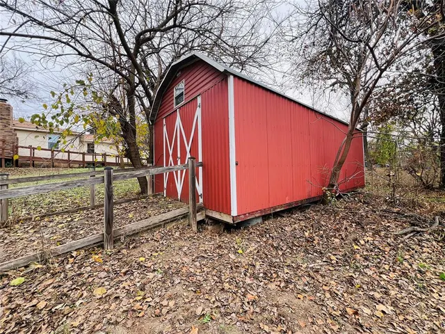 Photo 5 — 1847 N Allen Lane, Oklahoma City, OK 73127
