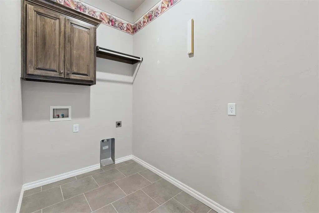 Photo 22 — 1025 NE 33rd Terrace, Moore, OK 73160