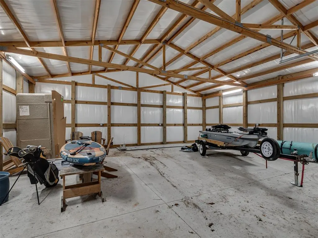 Photo 38 — 30280 Stephens Drive, McLoud, OK 74851