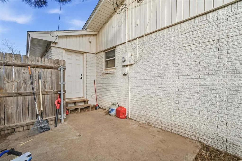 Photo 32 — 1608 Wilson Street, Altus, OK 73521