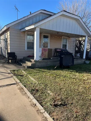 Sold home at 3504 SW 41st Street