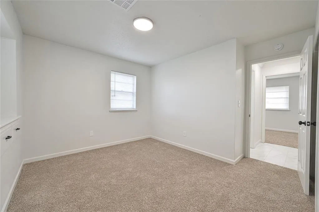 Photo 31 — 8520 NE 33rd Street, Spencer, OK 73084