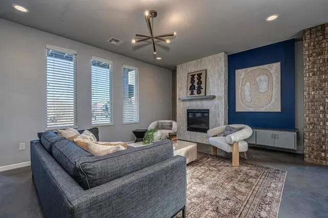 Photo 7 — 17305 Sparrow Hawk Lane, Edmond, OK 73012