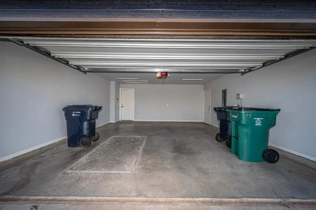Photo 32 — 17305 Sparrow Hawk Lane, Edmond, OK 73012