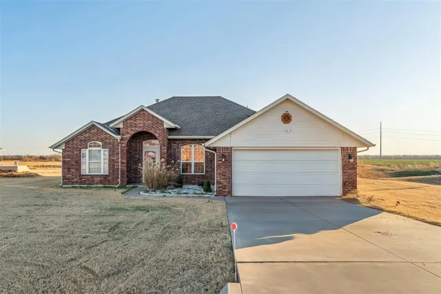 Front exterior — 3632 NE Chuck Wagon Road, Piedmont, OK 73078