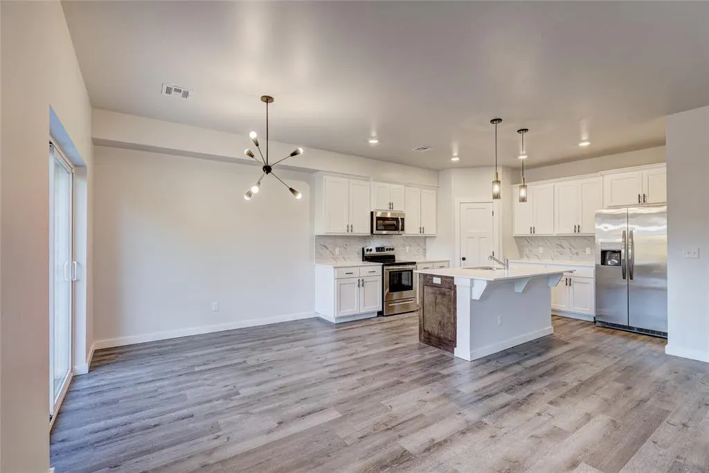 Photo 7 — 1037 Carpe Diem Court, Edmond, OK 73003