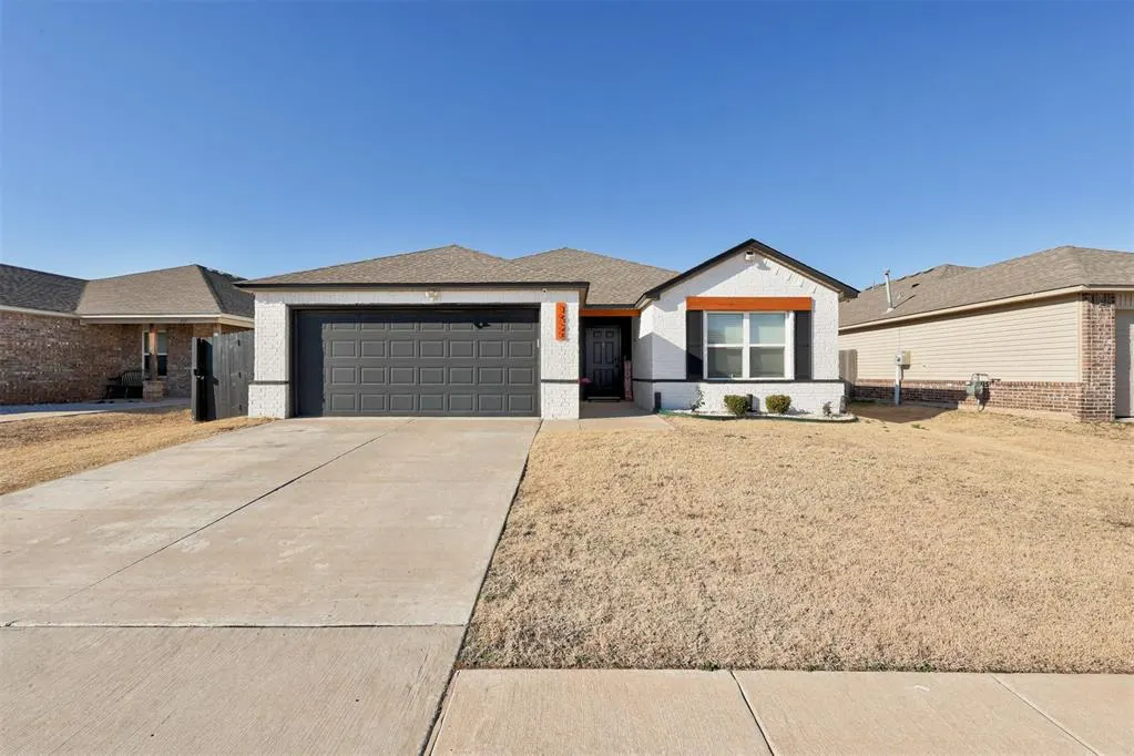 Photo 2 — 1925 Melanie Drive, Oklahoma City, OK 73127
