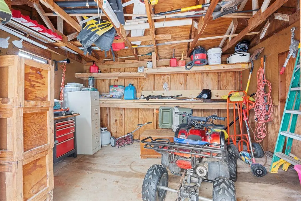 Photo 24 — 1007 NW 7th Street, Lindsay, OK 73052