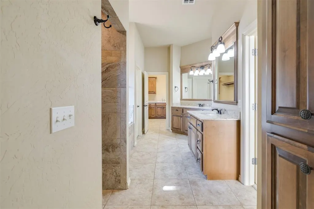 Photo 28 — 5600 NW 119th Circle, Oklahoma City, OK 73162
