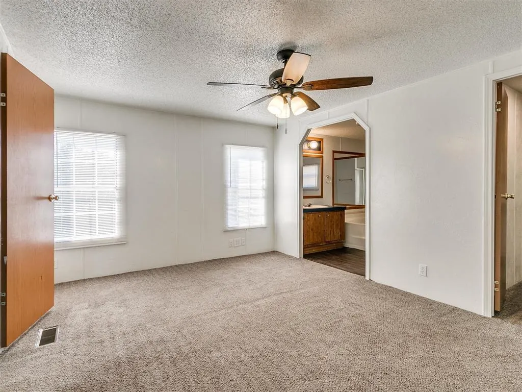 Photo 19 — 7741 142nd Street, Noble, OK 73068