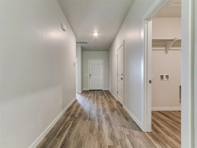 Photo 4 — 11759 Sweeping Lane, Guthrie, OK 73044