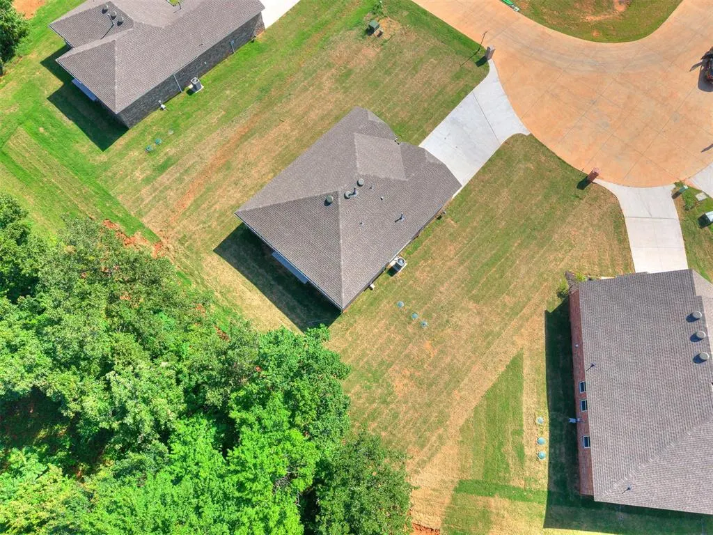 Photo 28 — 11759 Sweeping Lane, Guthrie, OK 73044