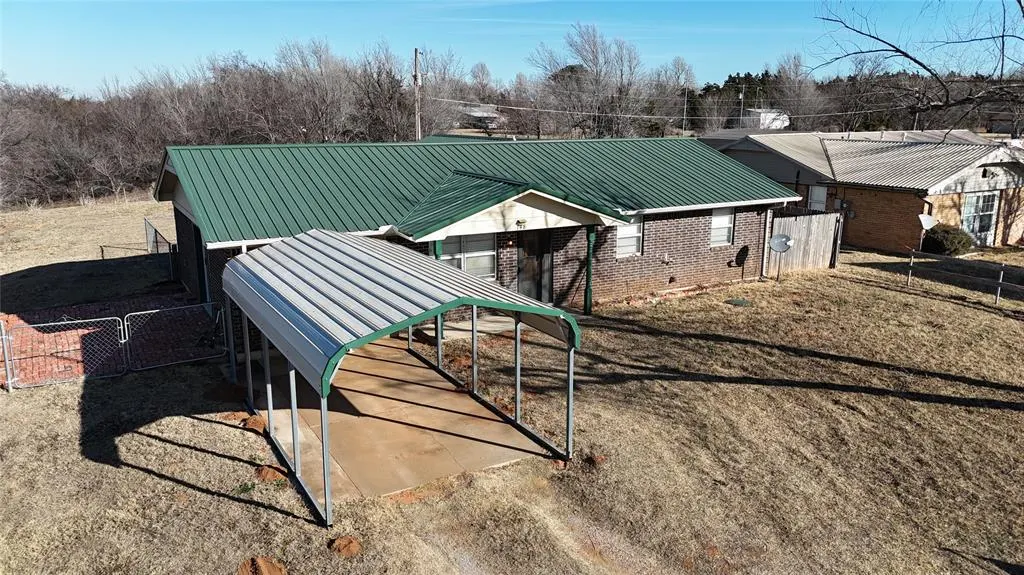 Photo 2 — 148 Allen Street, Anadarko, OK 73005