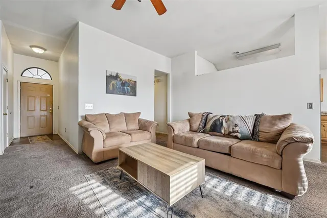 Photo 4 — 304 Cherokee Court, Blanchard, OK 73010