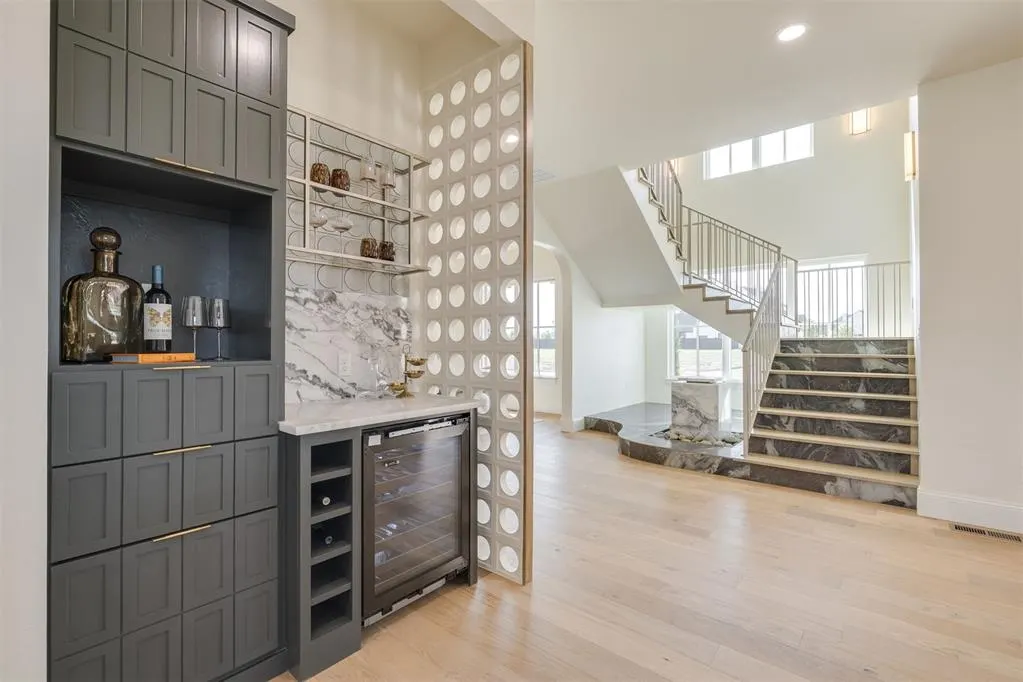 Photo 8 — 14700 Chamberry Drive, Oklahoma City, OK 73142