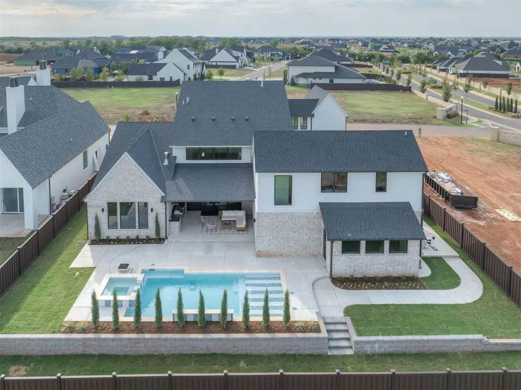 Photo 47 — 14700 Chamberry Drive, Oklahoma City, OK 73142
