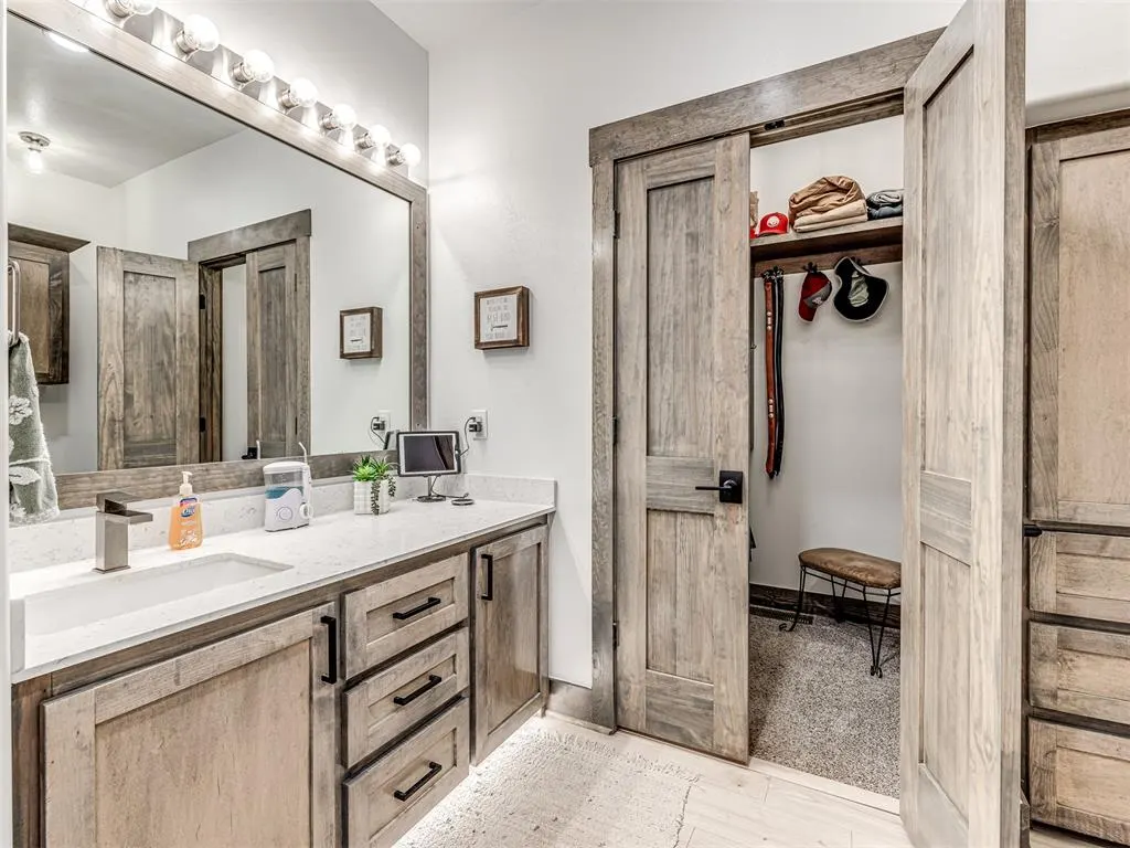 Photo 19 — 11401 Valkyrie Street, Norman, OK 73026