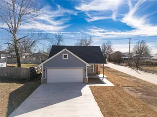 Sold home at 115 W Georgia Street