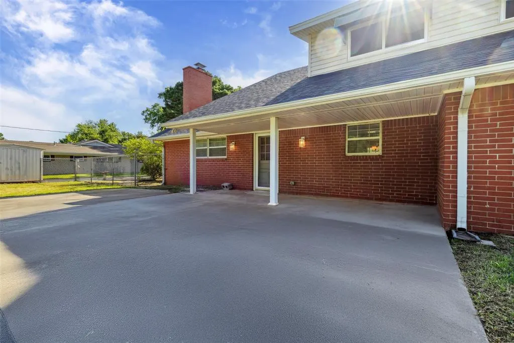 Photo 34 — 3306 N Oklahoma, Shawnee, OK 74804