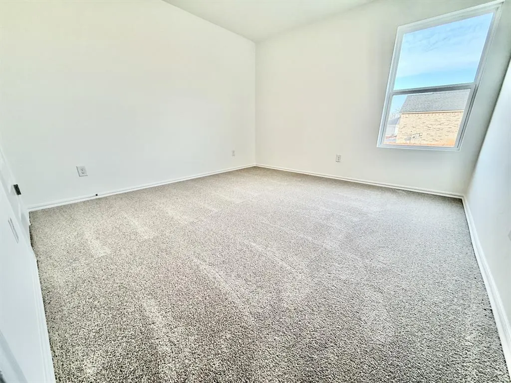 Photo 6 — 513 Hillsboro Drive, Noble, OK 73068