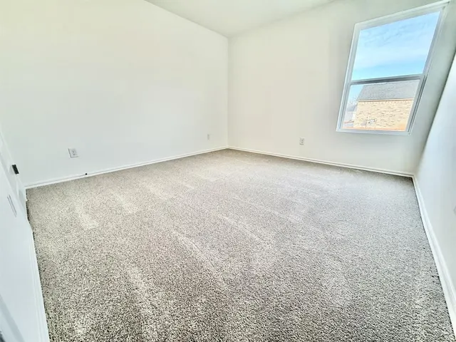 Photo 6 — 513 Hillsboro Drive, Noble, OK 73068