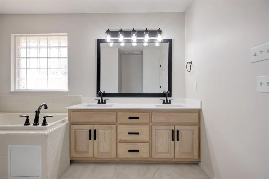 Photo 30 — 13309 Northview Drive, Oklahoma City, OK 73142