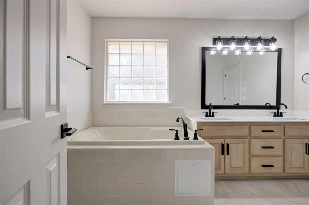 Photo 34 — 13309 Northview Drive, Oklahoma City, OK 73142