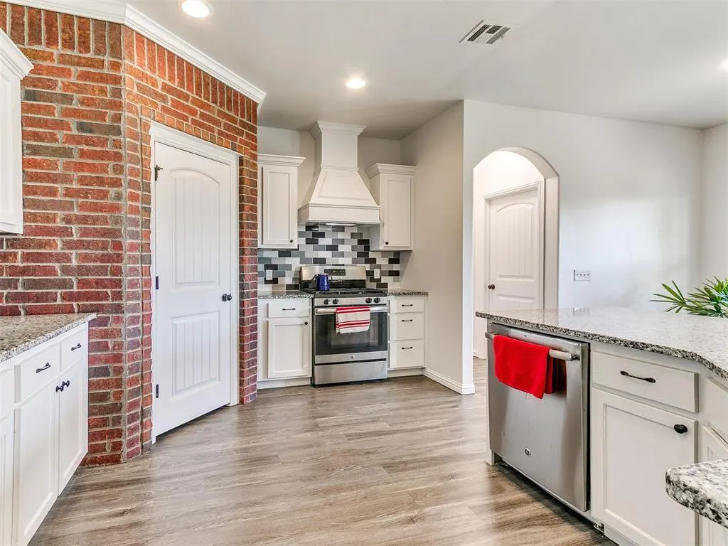 Photo 14 — 1451 Lookout Circle, Edmond, OK 73025