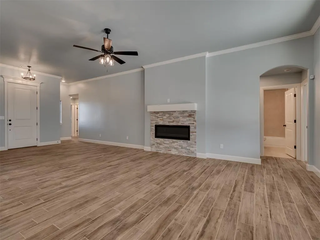 Photo 7 — 10200 Hamilton Drive, Oklahoma City, OK 73169
