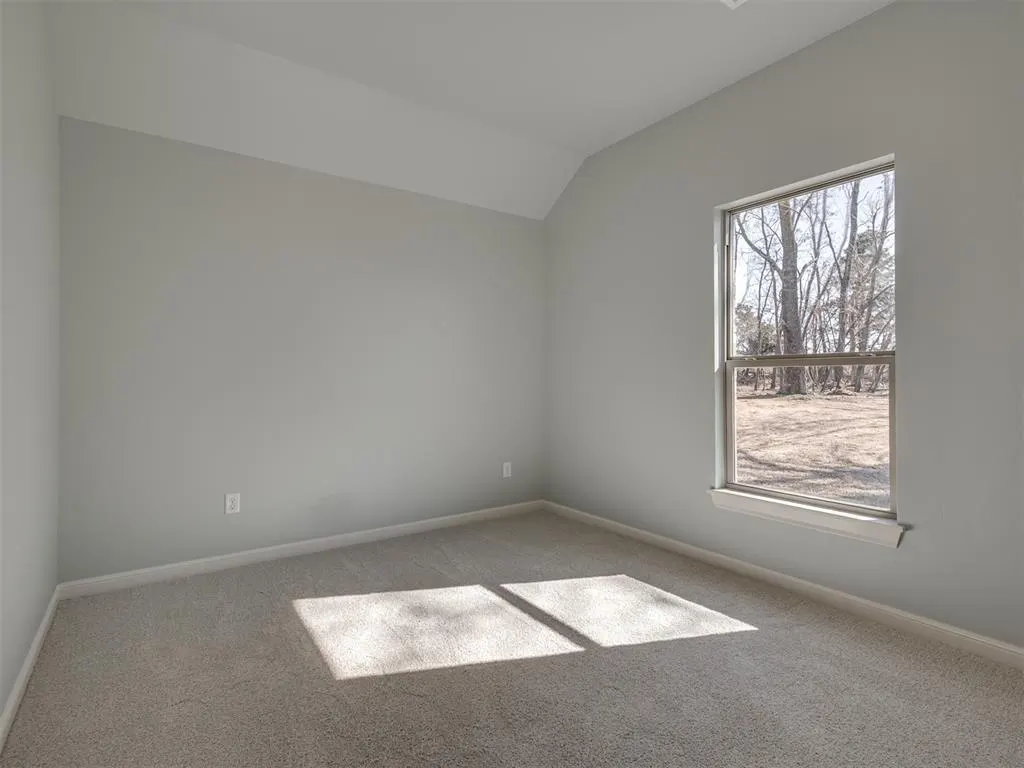 Photo 23 — 10200 Hamilton Drive, Oklahoma City, OK 73169