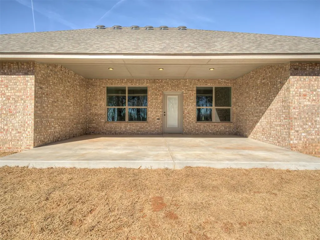 Photo 34 — 10200 Hamilton Drive, Oklahoma City, OK 73169