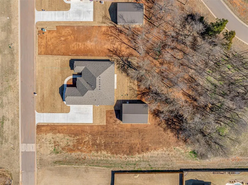 Photo 40 — 10200 Hamilton Drive, Oklahoma City, OK 73169
