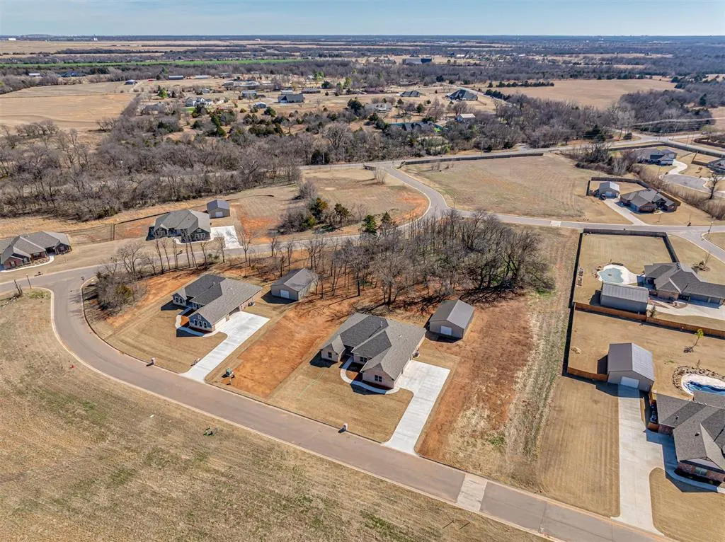Photo 41 — 10200 Hamilton Drive, Oklahoma City, OK 73169