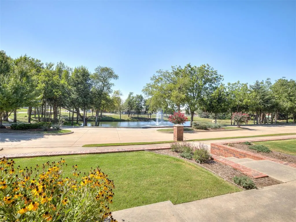 Photo 3 — 905 Stone Creek Boulevard, Yukon, OK 73099