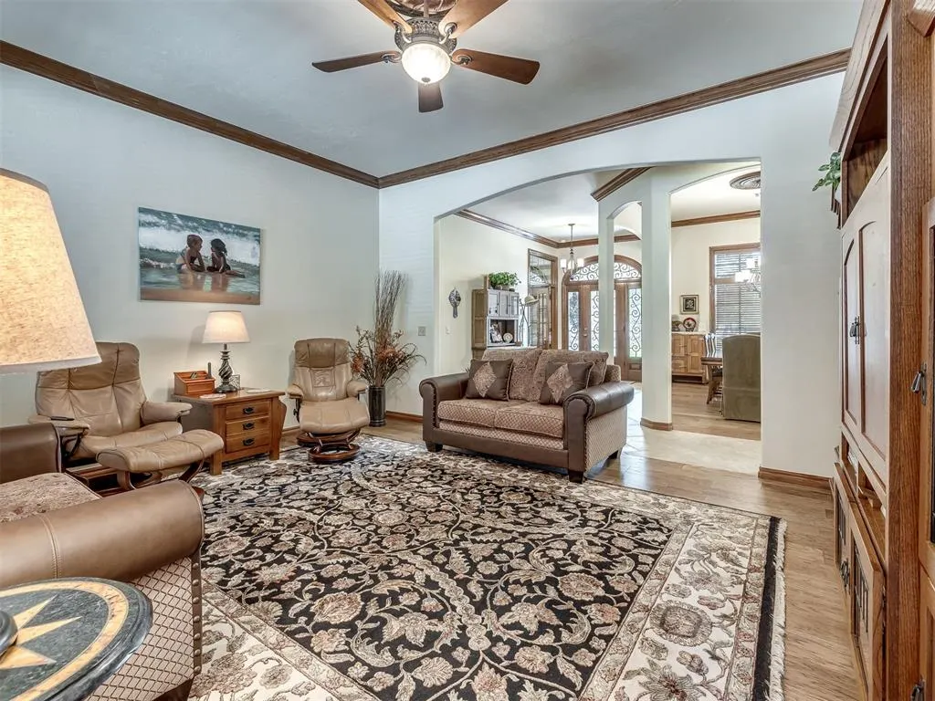 Photo 7 — 905 Stone Creek Boulevard, Yukon, OK 73099