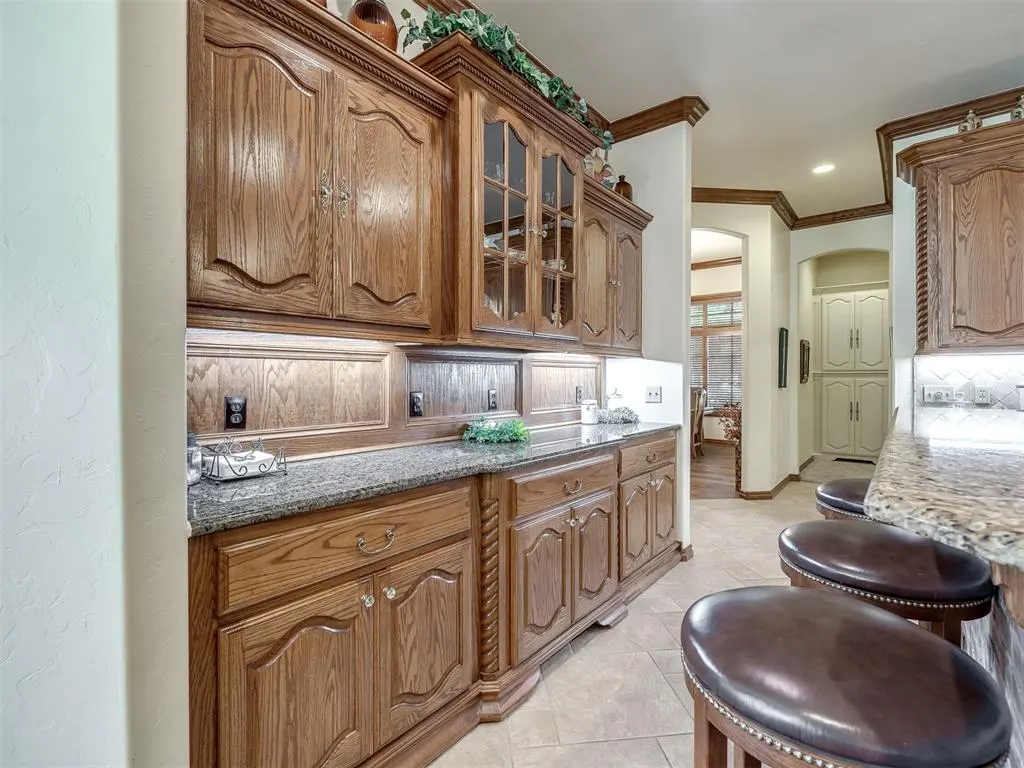 Photo 11 — 905 Stone Creek Boulevard, Yukon, OK 73099