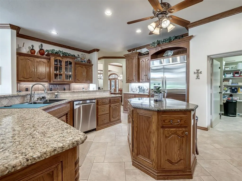 Photo 15 — 905 Stone Creek Boulevard, Yukon, OK 73099