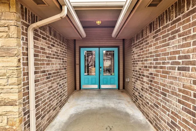 Photo 5 — 8424 NW 142nd Street, Oklahoma City, OK 73142