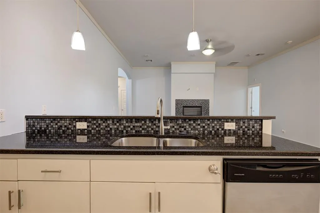 Photo 15 — 8424 NW 142nd Street, Oklahoma City, OK 73142