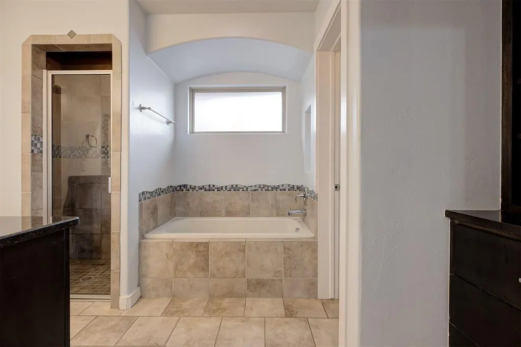 Photo 24 — 8424 NW 142nd Street, Oklahoma City, OK 73142