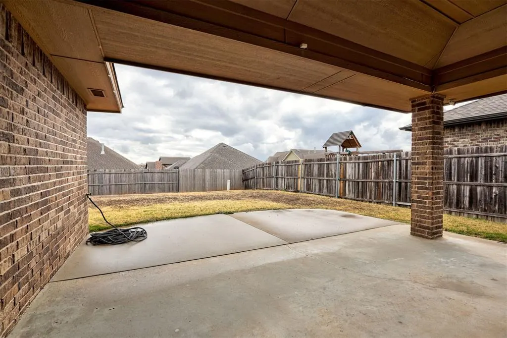 Photo 37 — 8424 NW 142nd Street, Oklahoma City, OK 73142