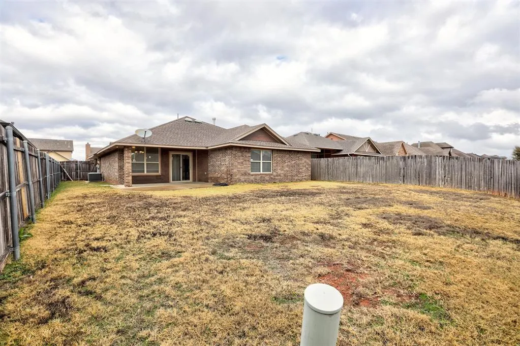 Photo 40 — 8424 NW 142nd Street, Oklahoma City, OK 73142