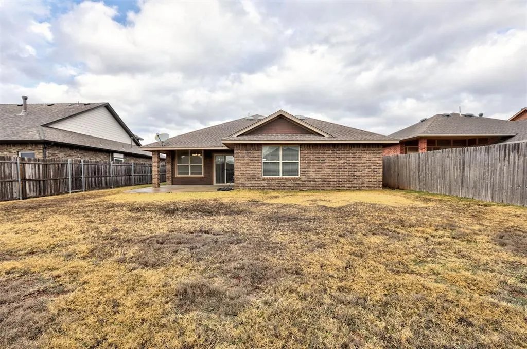 Photo 41 — 8424 NW 142nd Street, Oklahoma City, OK 73142