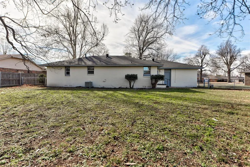 Photo 49 — 1627 Cruce Street, Norman, OK 73069