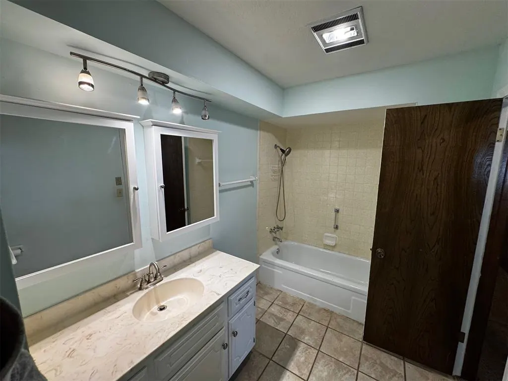 Photo 15 — 41 Timber Creek Drive, Shawnee, OK 74804