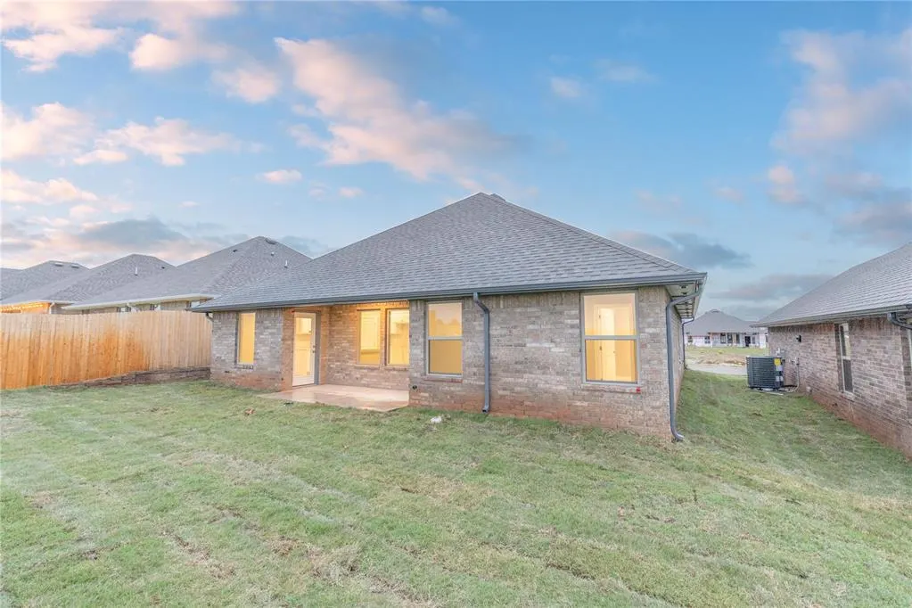 Photo 28 — 2220 NW 170th Street, Edmond, OK 73012